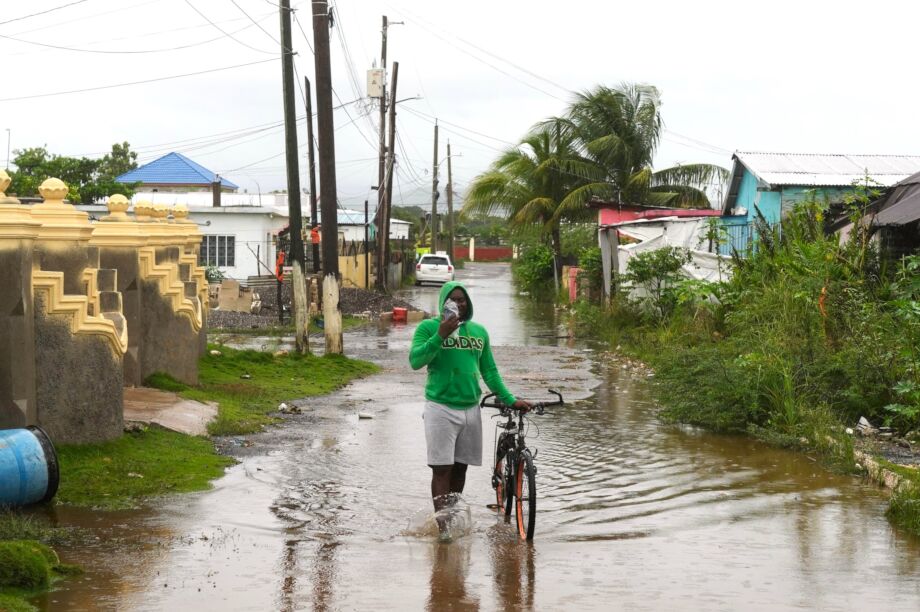 Home pict featured large